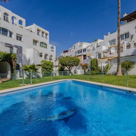 El Bulevar-benalmadena Costa-piscina-aceptan Mascotas Benalmadena